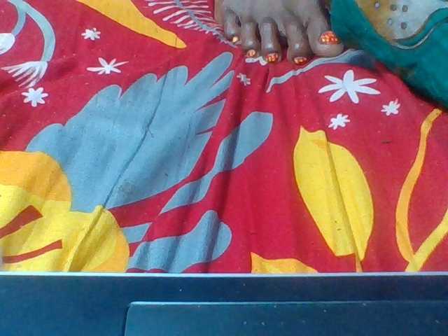Layah7 live webcam show