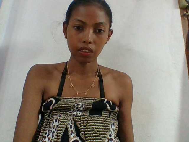 Layah7
