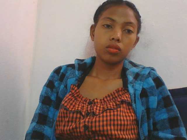 Layah7 live cam on BongaCams