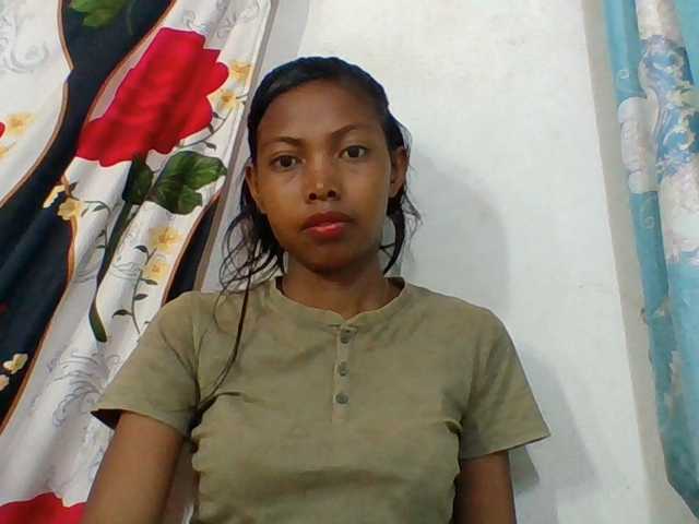 Layah7 live cam on BongaCams