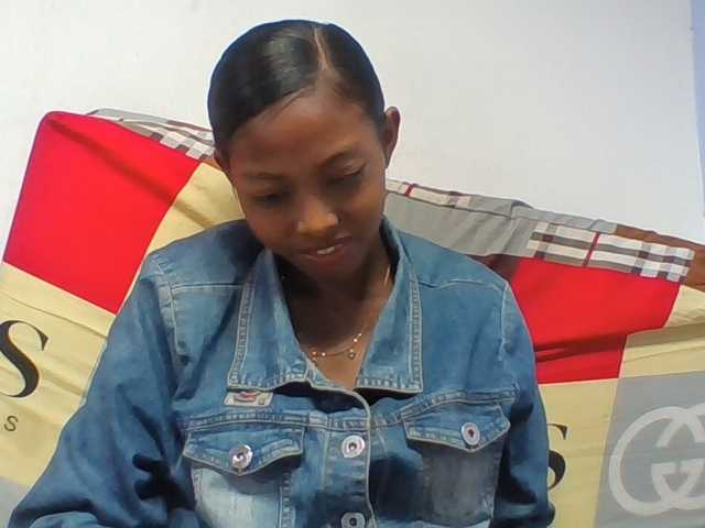 Layah7 live cam on BongaCams