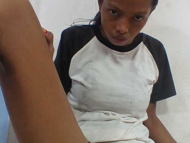 Layah7 live cam on BongaCams