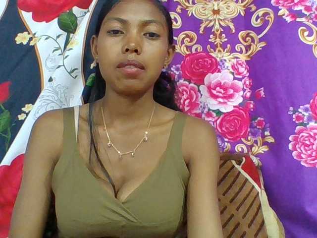 Layah7 live cam on BongaCams