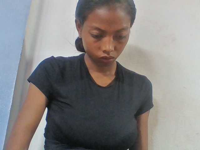 Layah7 live cam on BongaCams