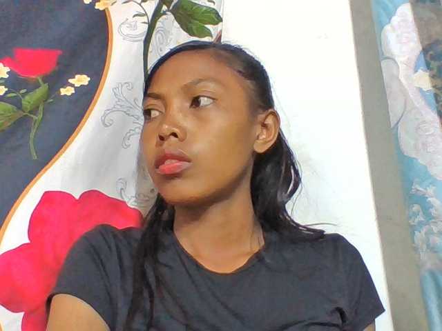 Layah7 live cam on BongaCams