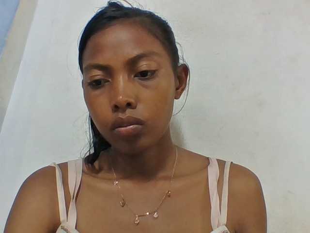 Layah7 live cam on BongaCams