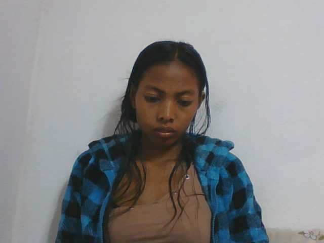 Layah7 live cam on BongaCams