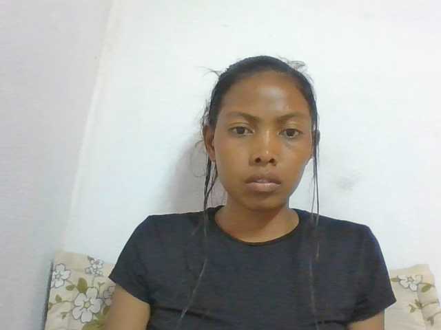 Layah7 live cam on BongaCams