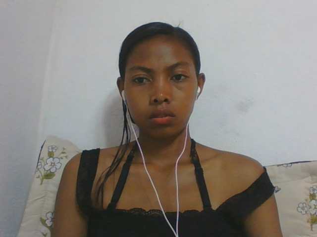 Layah7 live cam on BongaCams