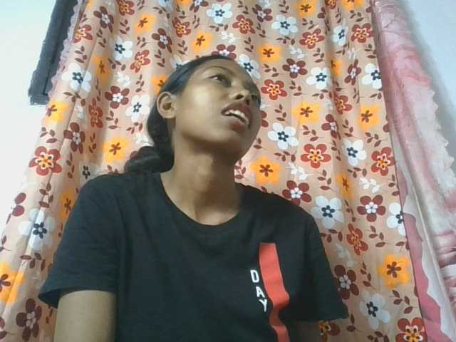 Layah7