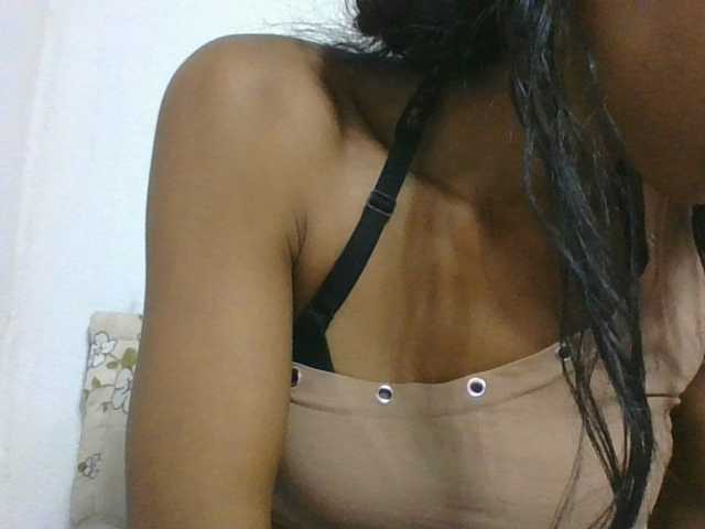 Layah7