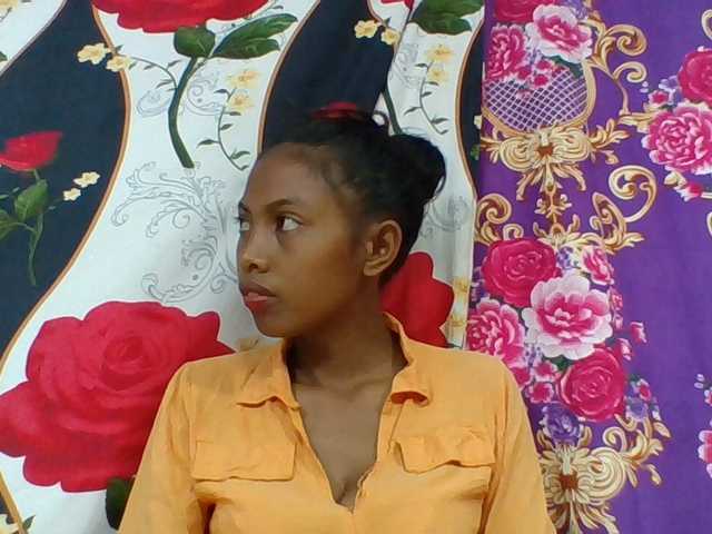Layah7