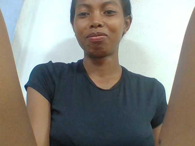 Layah7 live cam on BongaCams
