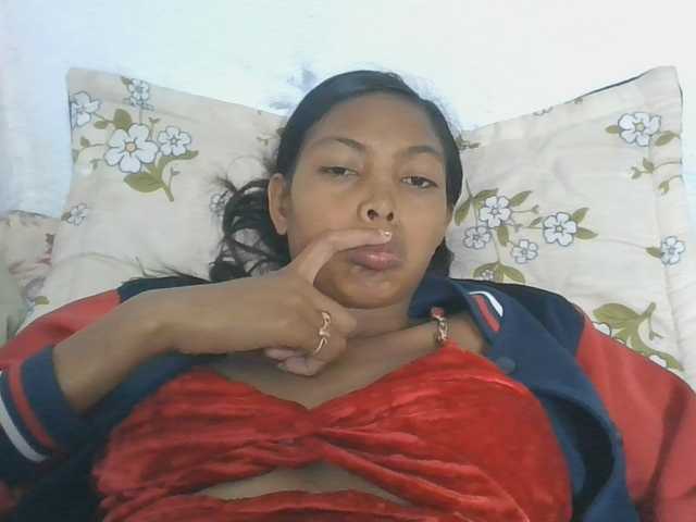 Layah7