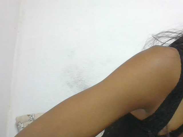 Layah7 live cam on BongaCams