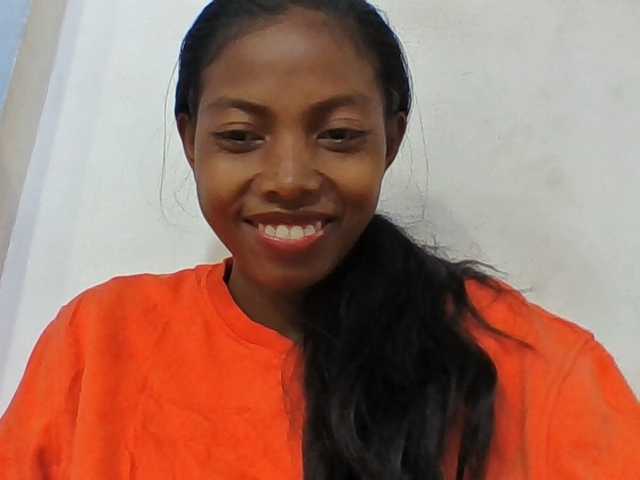 Layah7 live cam on BongaCams