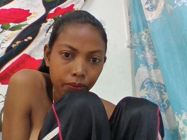 Layah7