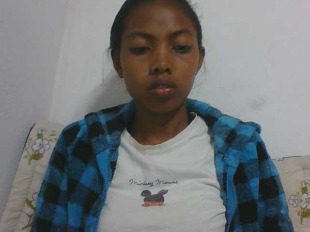 Layah7 live cam on BongaCams