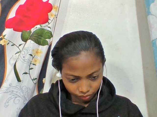 Layah7