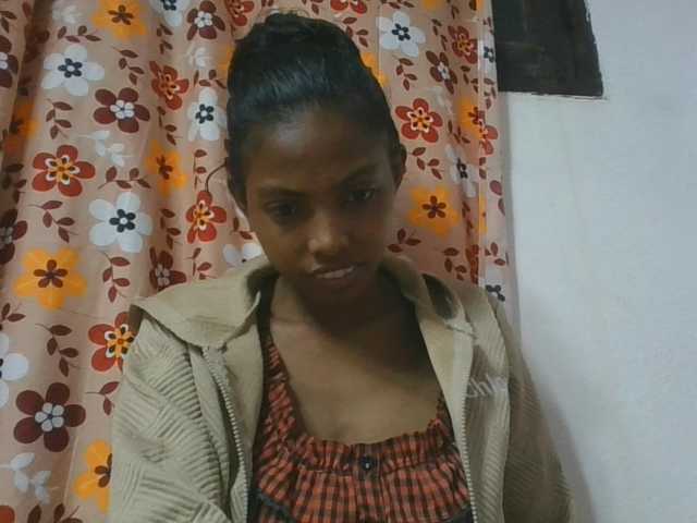 Layah7