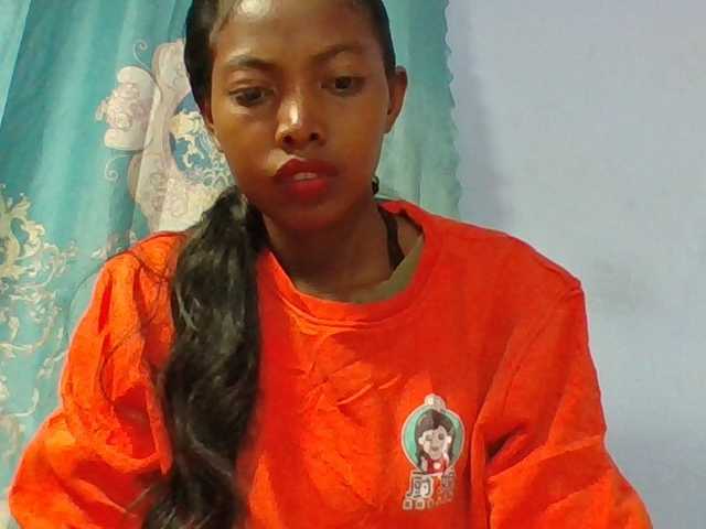 Layah7 live cam on BongaCams