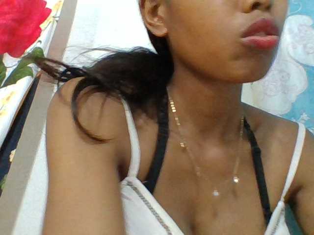 Layah7 live cam on BongaCams