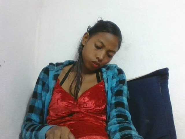 Layah7 live cam