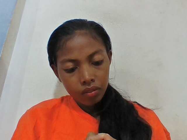 Layah7