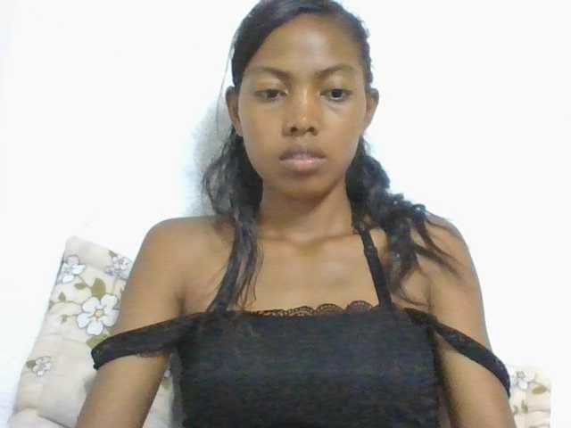 Layah7 live cam on BongaCams