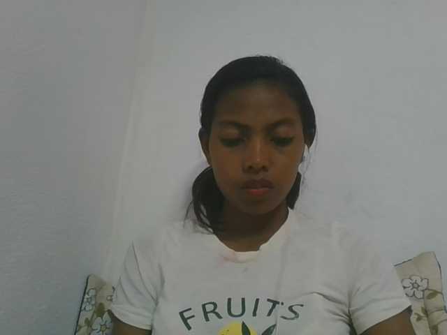 Layah7 live cam on BongaCams