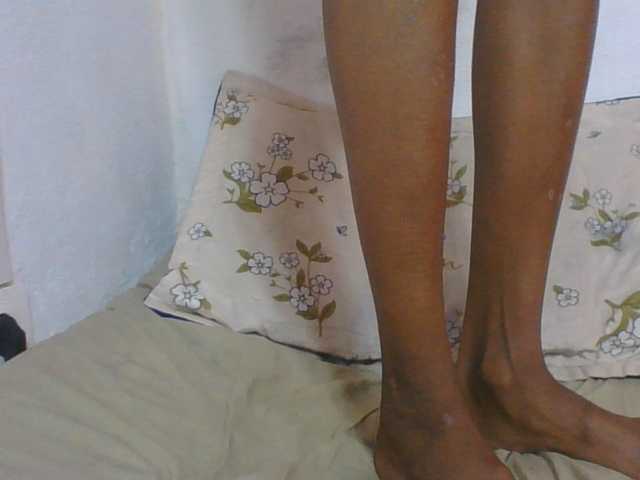 Layah7 live cam on BongaCams