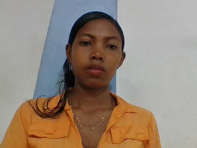 Layah7 live cam on BongaCams