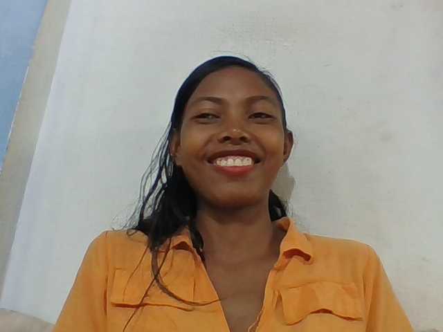 Layah7 live cam on BongaCams