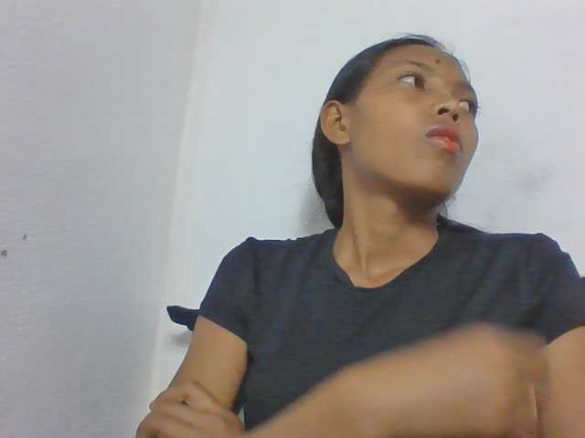Layah7 live cam on BongaCams
