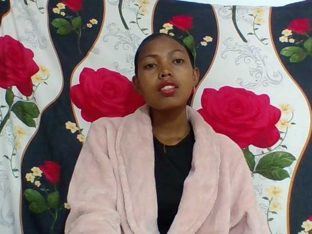 Layah7