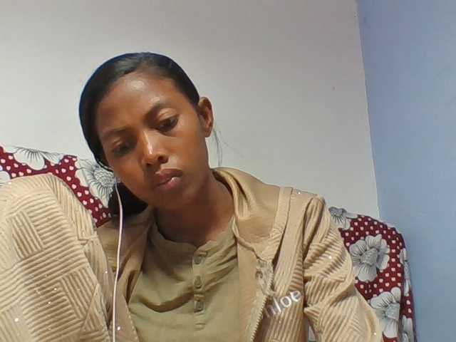 Layah7
