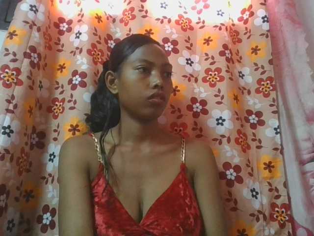 Layah7 live cam on BongaCams