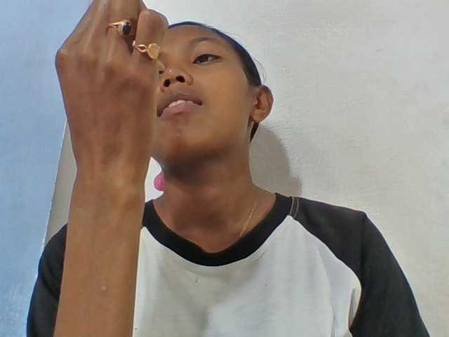 Layah7 live cam on BongaCams