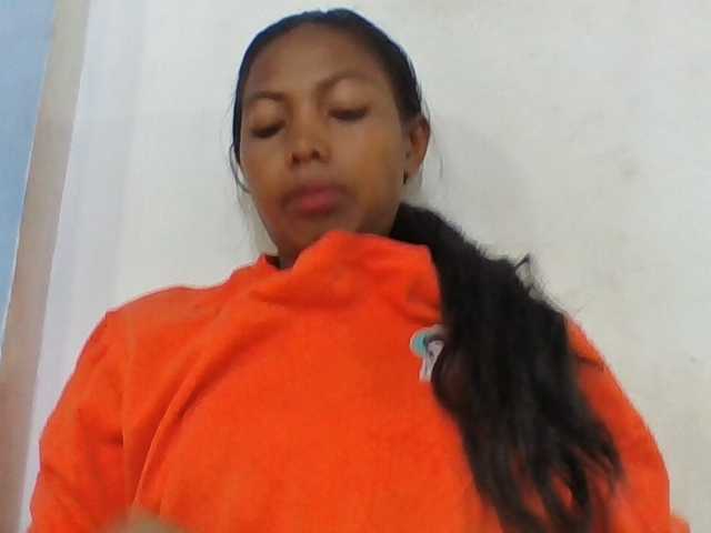 Layah7