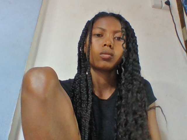 Layah7 live cam on BongaCams