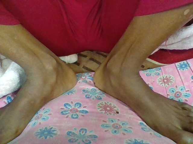 Layah7 live cam on BongaCams