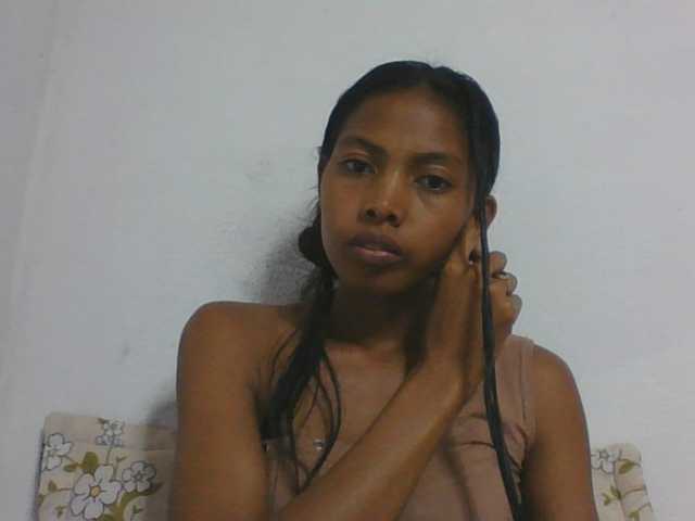 Layah7 live cam on BongaCams