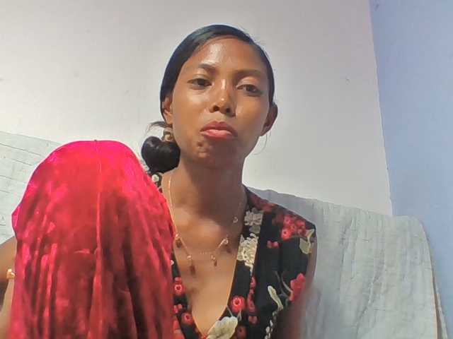 Layah7