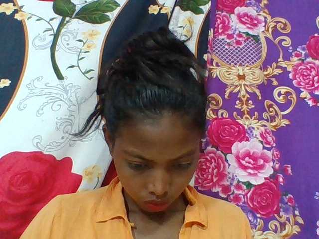 Layah7