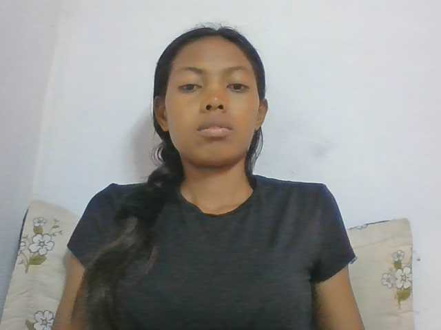 Layah7 live cam on BongaCams