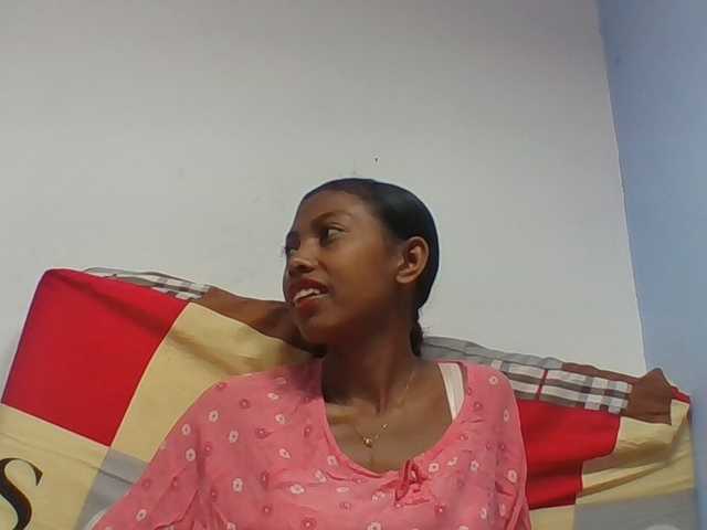 Layah7 live cam