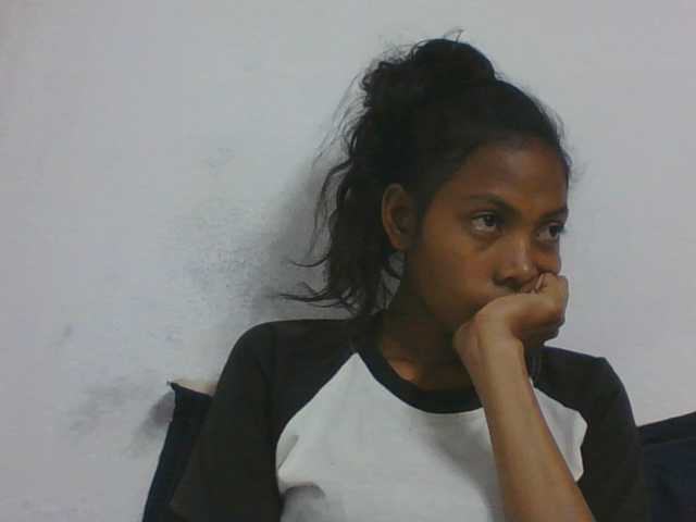 Layah7 live cam on BongaCams