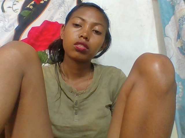 Layah7 live cam on BongaCams