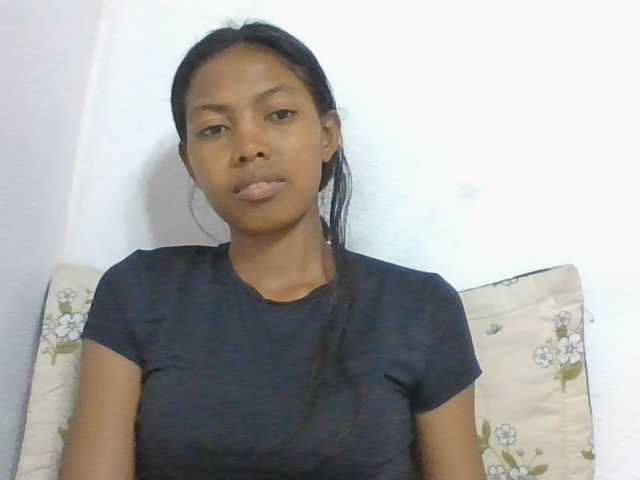 Layah7 live cam on BongaCams