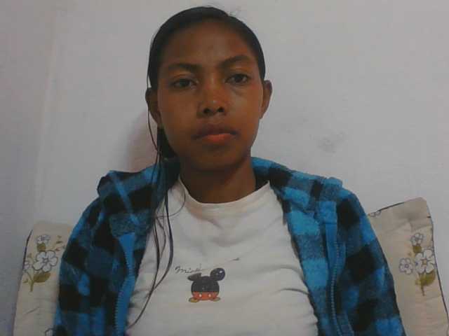 Layah7 live cam on BongaCams